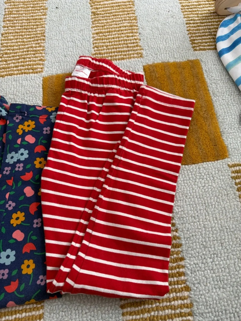 Bundle of 3 Hanna andersson cotton leggings striped and floral size 130cm/US 8 - Picture 2 of 9